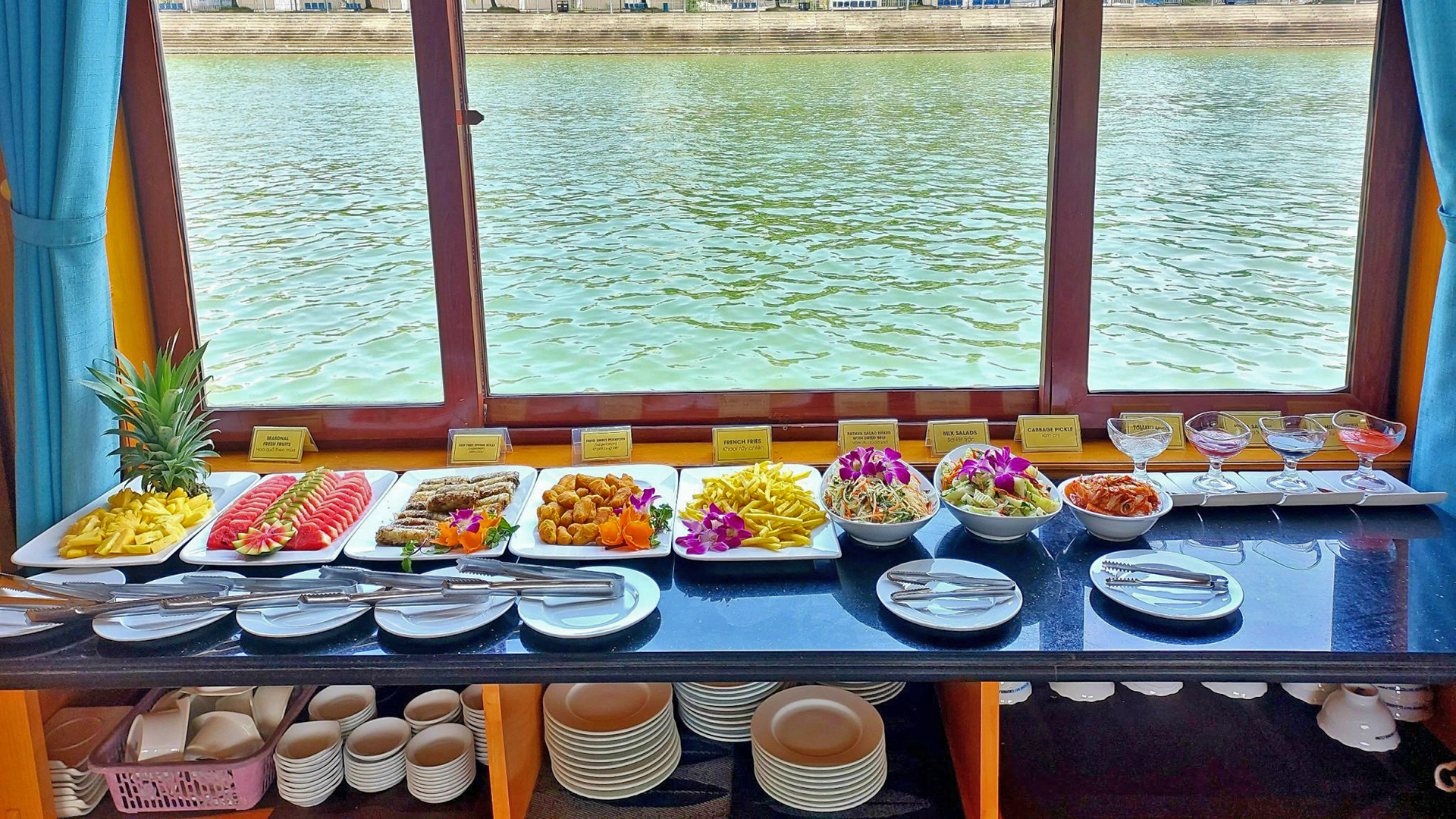 wonderbaycruises.com